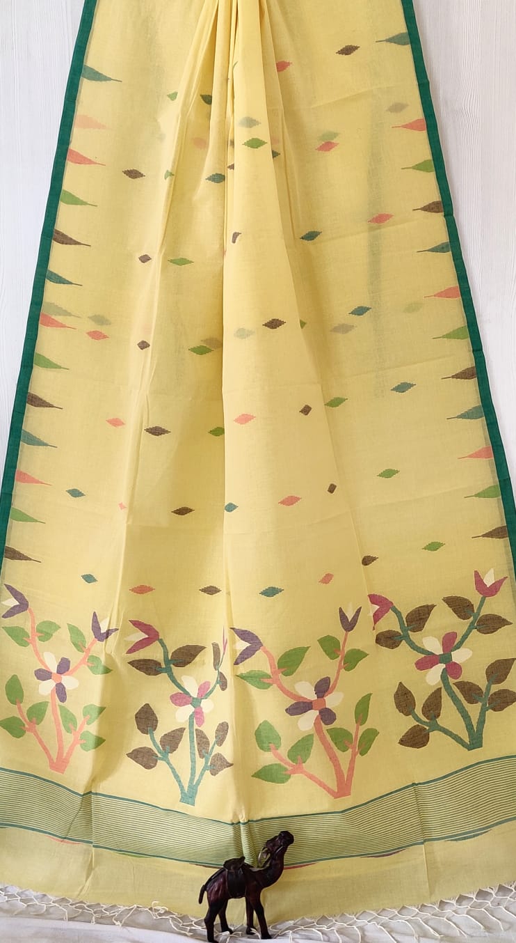 Very exclusive,Beautiful 100 Count pure 
Cotton by Cotton Hand Spoon jamdani 
with temple border with very 
elegant jamdani motif pallu
Without bp