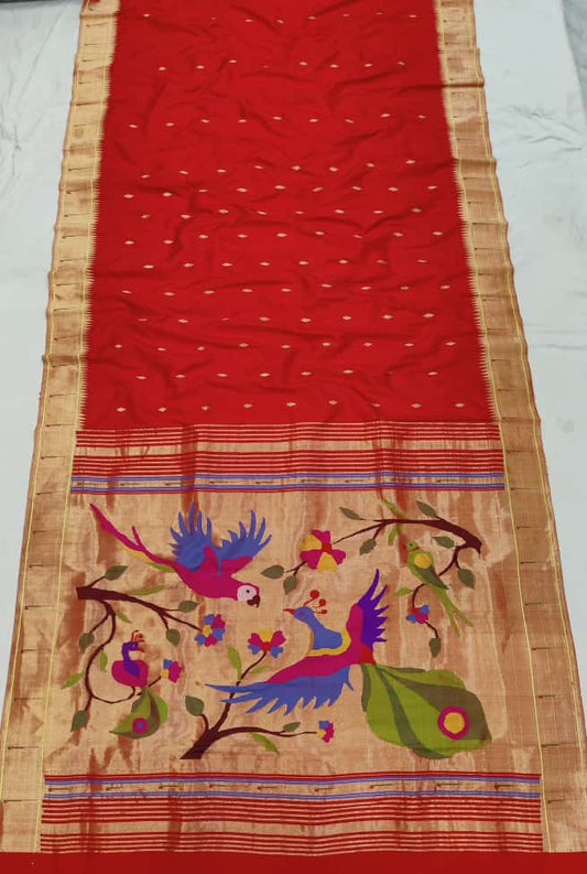 Ayriddhi | Ek Muniya Paithani Saree