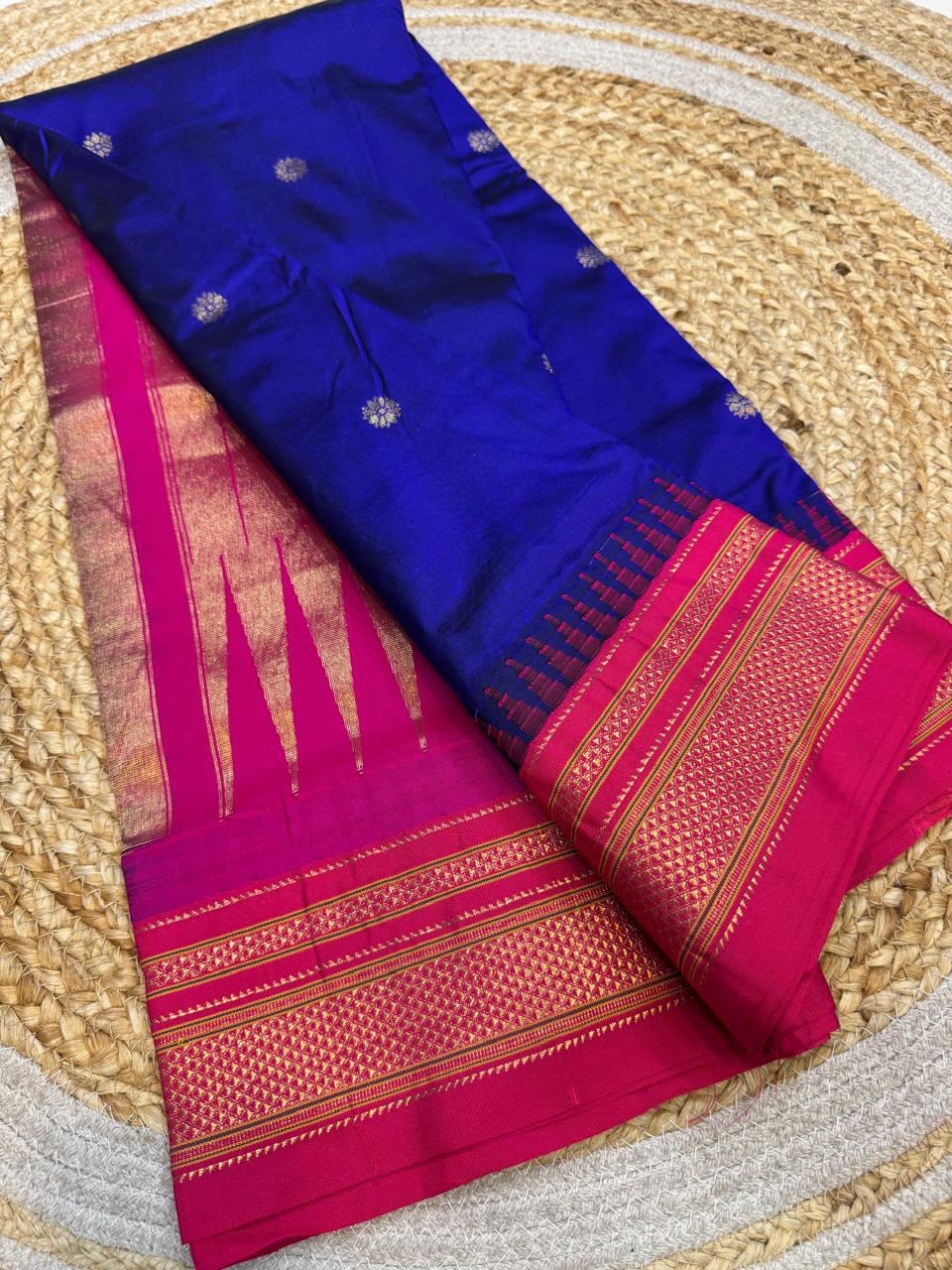 *All New Colours* 

*Exclusive silk ilkal saree*
*Pure silk korvai temple border* with *body butta* design superior quality ilkal saree & contrast blouse 
6.10mtrs length 
Full body pure silk 
Border, pallu & blouse semi silk
