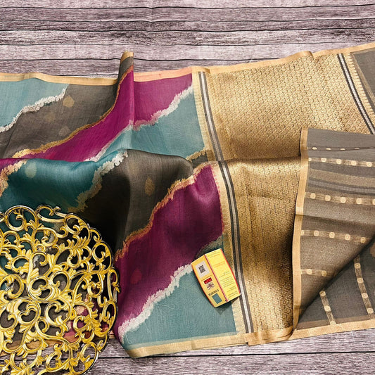 Radhika | Rangkat banarasi Saree