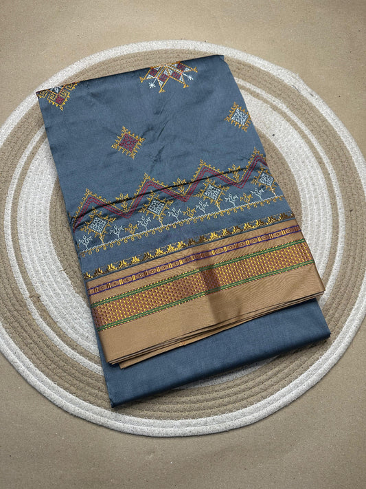 Kashvika | Kasuti Work on Cotton Saree