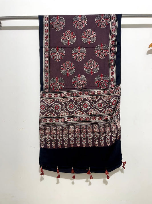 Amiya | Ajrakh Stole