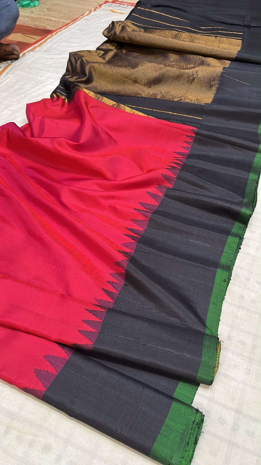 Pure silk handwoven gadwal sarees