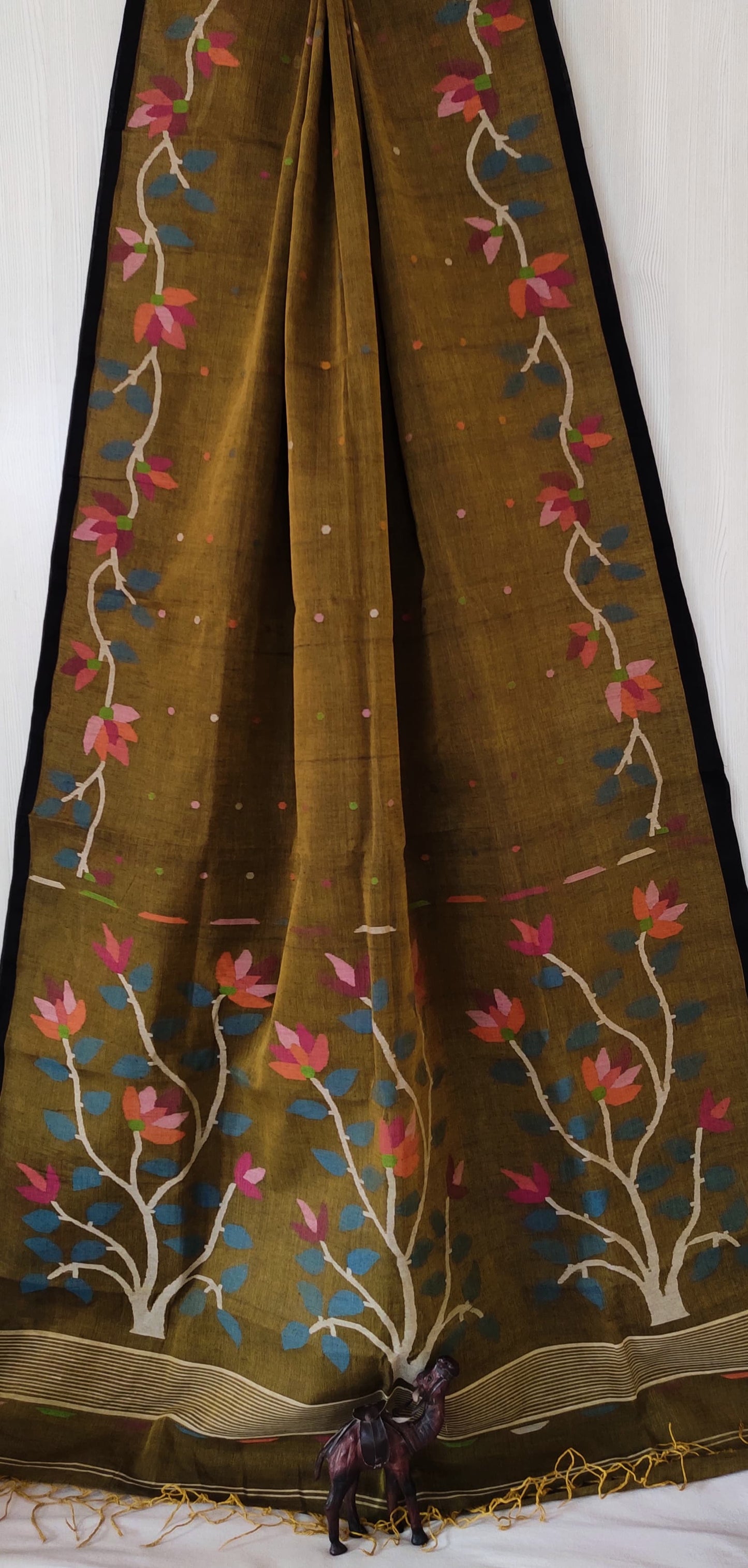 Jasminejothi | handwoven Cotton Needlework jamdani saree