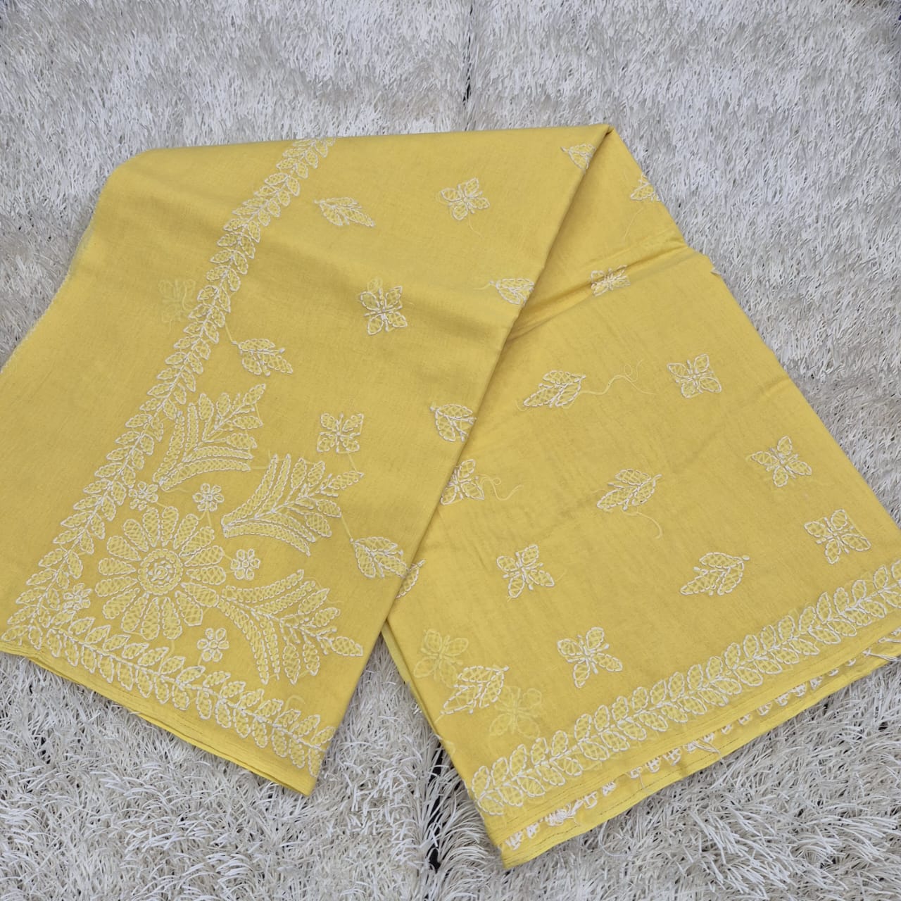 Yelaayah| Pure cotton Chikankari Saree