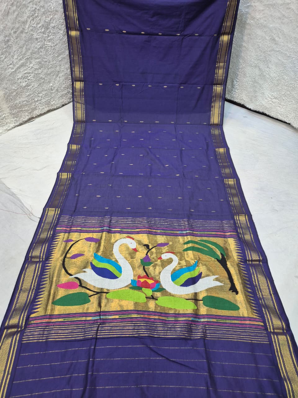Yeola cotton paithani*
Pure cotton 
Handloom saree
Traditional Narali border 
Running blouse 
Shoulder butta 