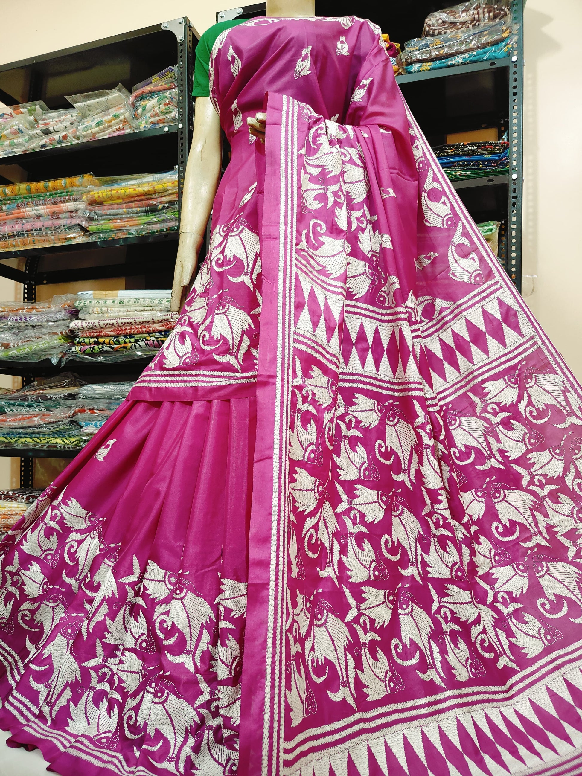 Traditional Shantiniketan hand Kanthastitch saree On 
Belendend bangalore silk Material 
With Kanthastitch Work Bp