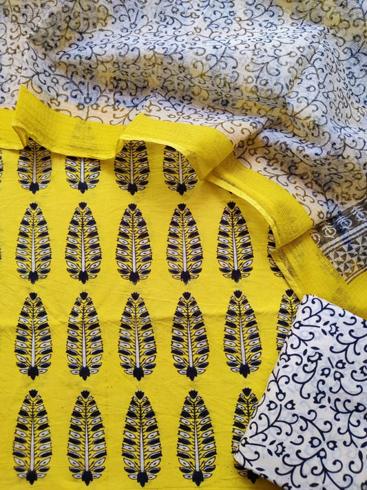 Block printed cotton suit with kota doriya duppta 
Top @ bottom *cotton*
Duptta  *kota doriya*