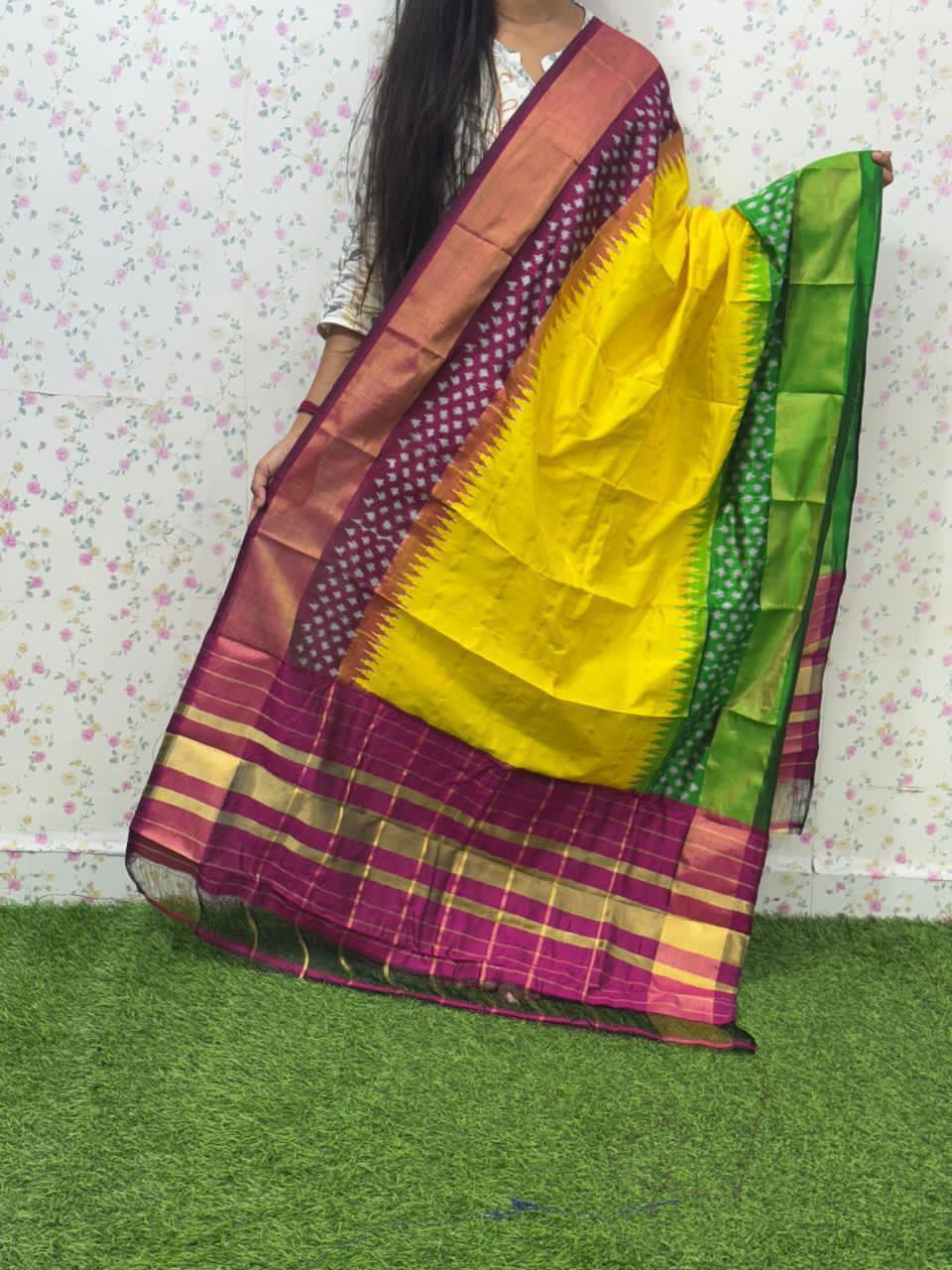 Iyo | Ikat Pure Silk Dupatta