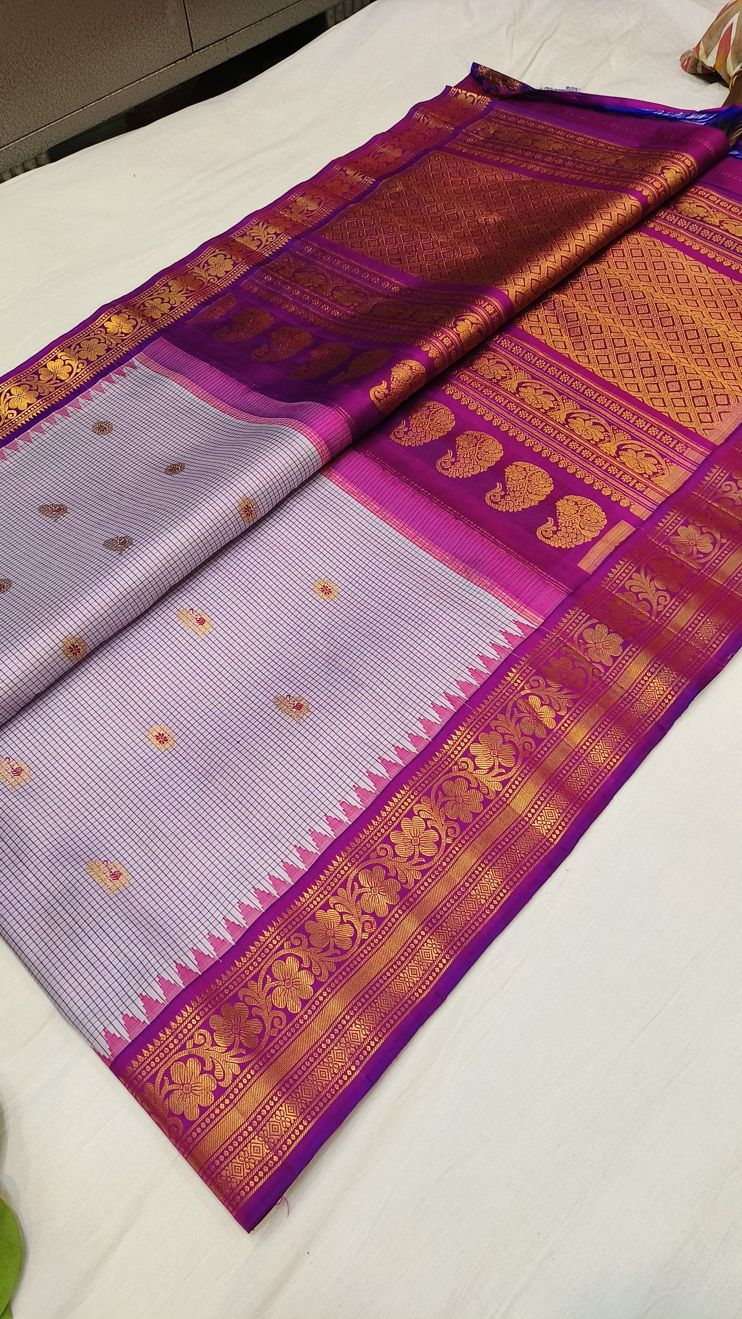 Gnaneshwari-gadwal| Gadwal Sarees in pure Silk