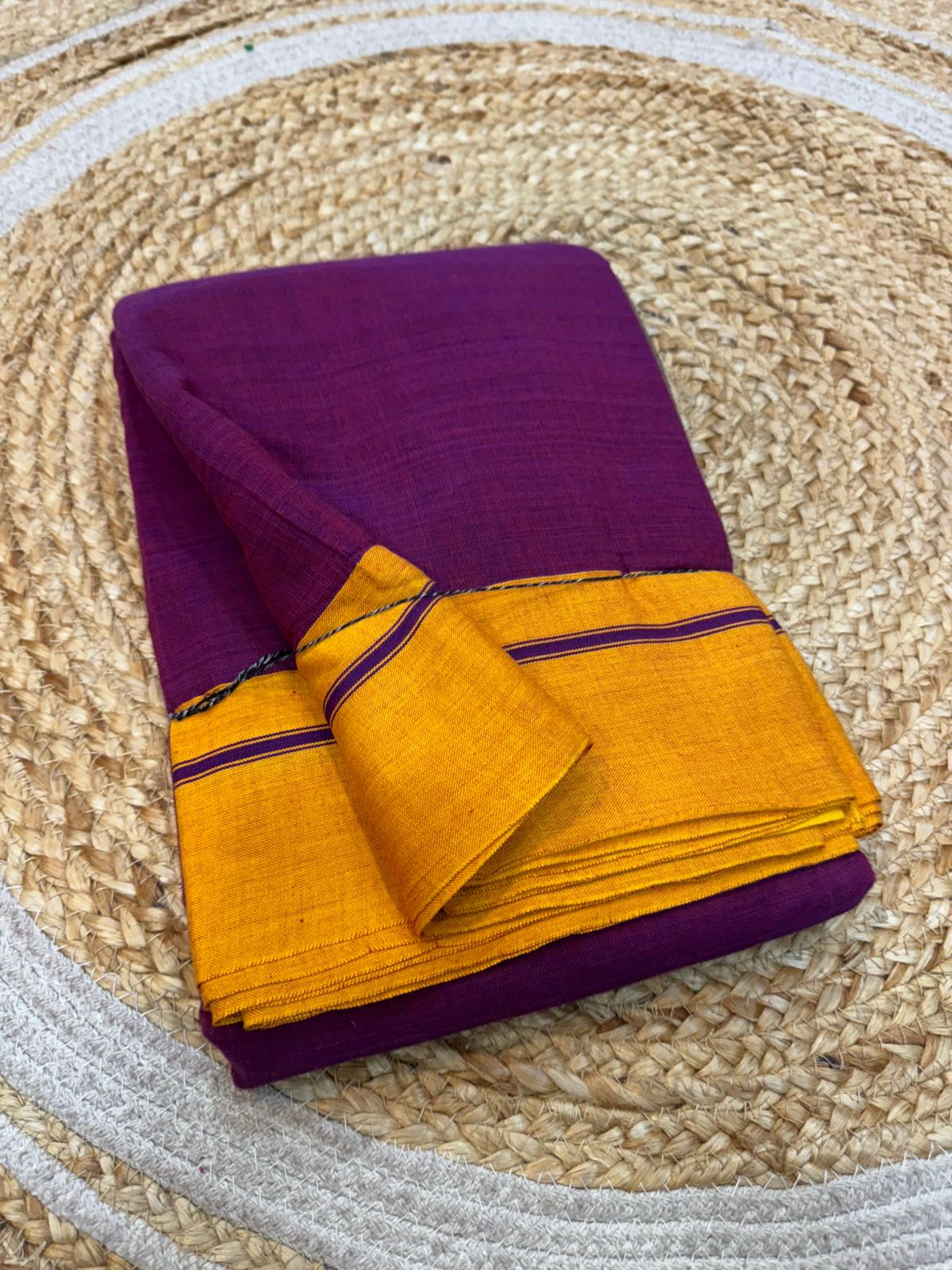 *Patteda anchu with Handloom mark New Designs* 

Pure cotton handwoven *patteda aanchu* 
saree With Running Blouse same as body
