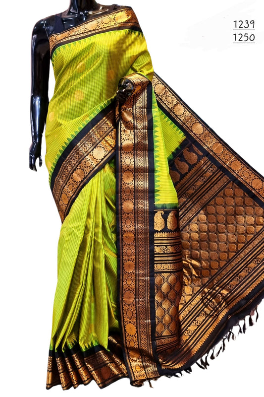 Gahana | Pure Pattu Gadwal Sarees