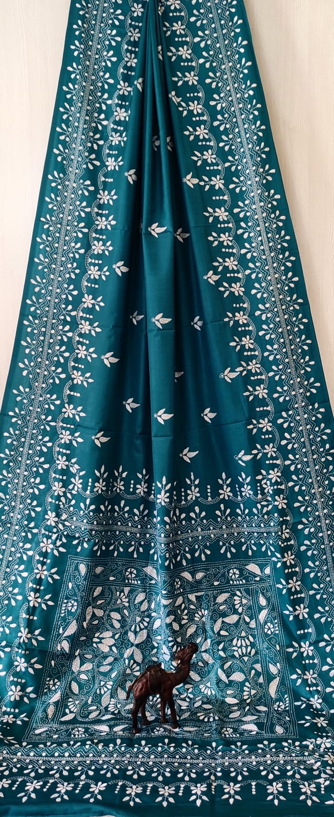 Hand Kantha on blended silk with blouse piece