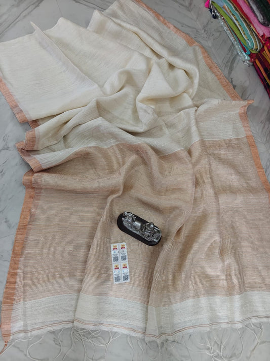 Plain Matka silk saree with zari borders