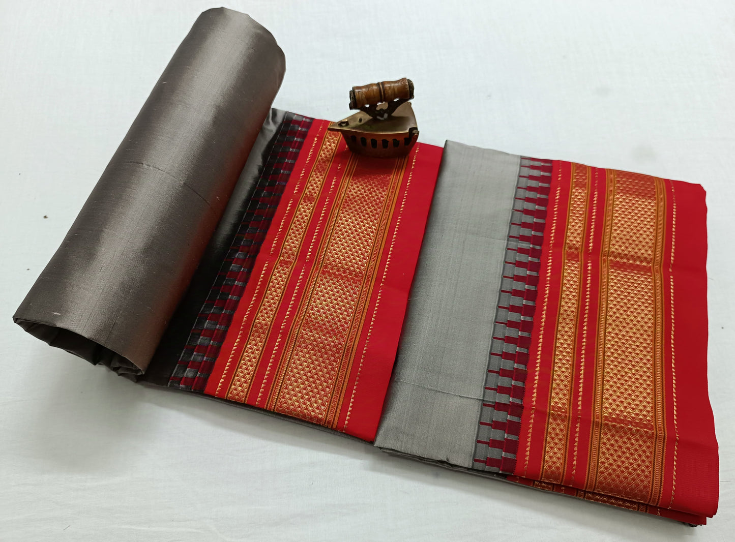 Esha-ilkal-pure-silk-saree | Plain Ilkal Pure Silk Saree