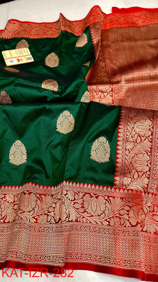 
Pure Handloom banarasi KATAN **Checks +Meenakari* SAREE
                *KATAN Checks + Meenakari*
Silk Sarees with antique Jari 
*Rich Pallu
*  Blouse with Border
* Smooth & Soft Fabric with silkmark certificate
