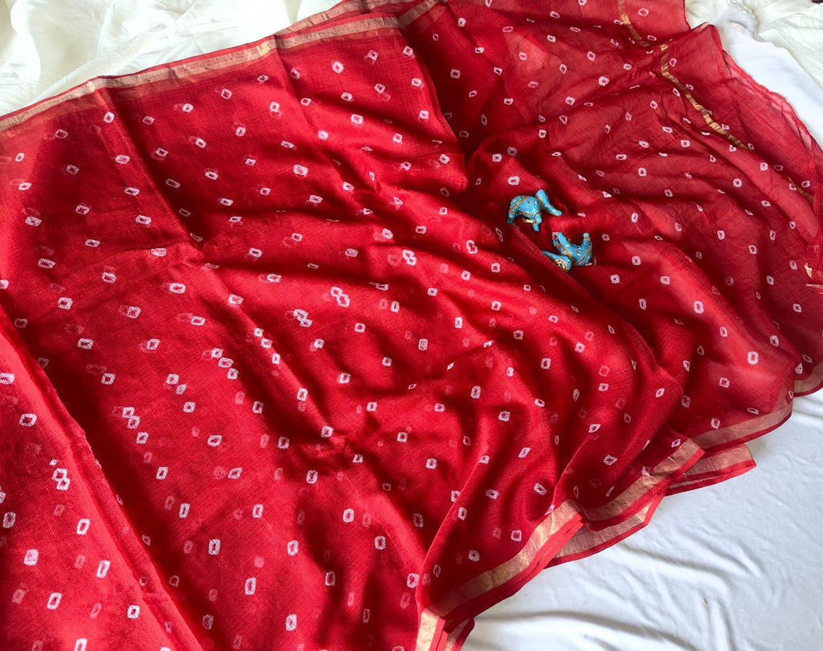 Summer special collection
Vanaspati ajark print

🥻🥻🥻🥻🥻🥻
 Kota saree new collection of Bagru print 
New collection Saree Kota Doriya .
Hand made 
Block print , Dabu print , Bagru print , vaspati print, ajark prijt
Saree length 5.5 mtr
Blouse.  80cm
Hand block printed