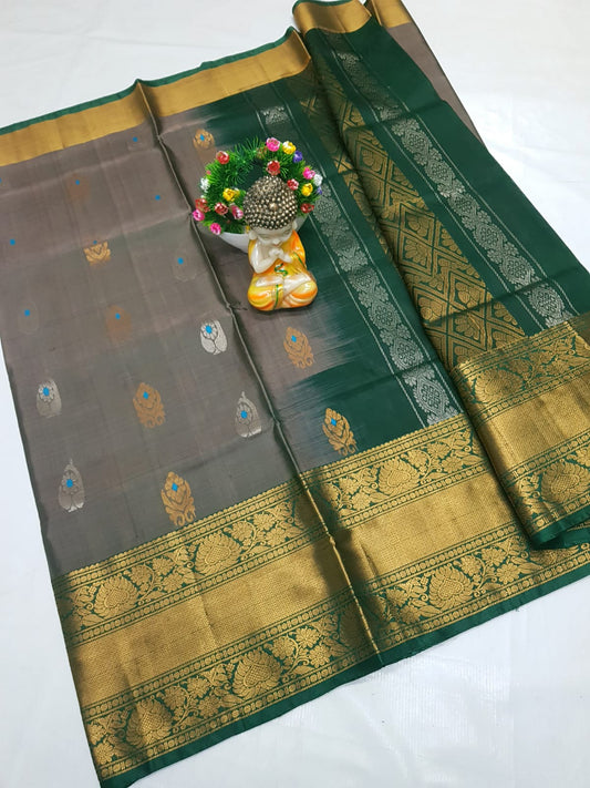 🌹uppada pattu🌹
💐🌹 Kanchi border Kalanjali buta sarees 
 🌹Good quality 💐👌👌👌
 Fabric: uppada pattu/pattu 💐💐