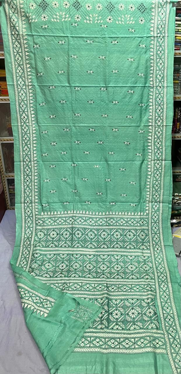 Available tashar katha stich saree
With bp
With silk mark