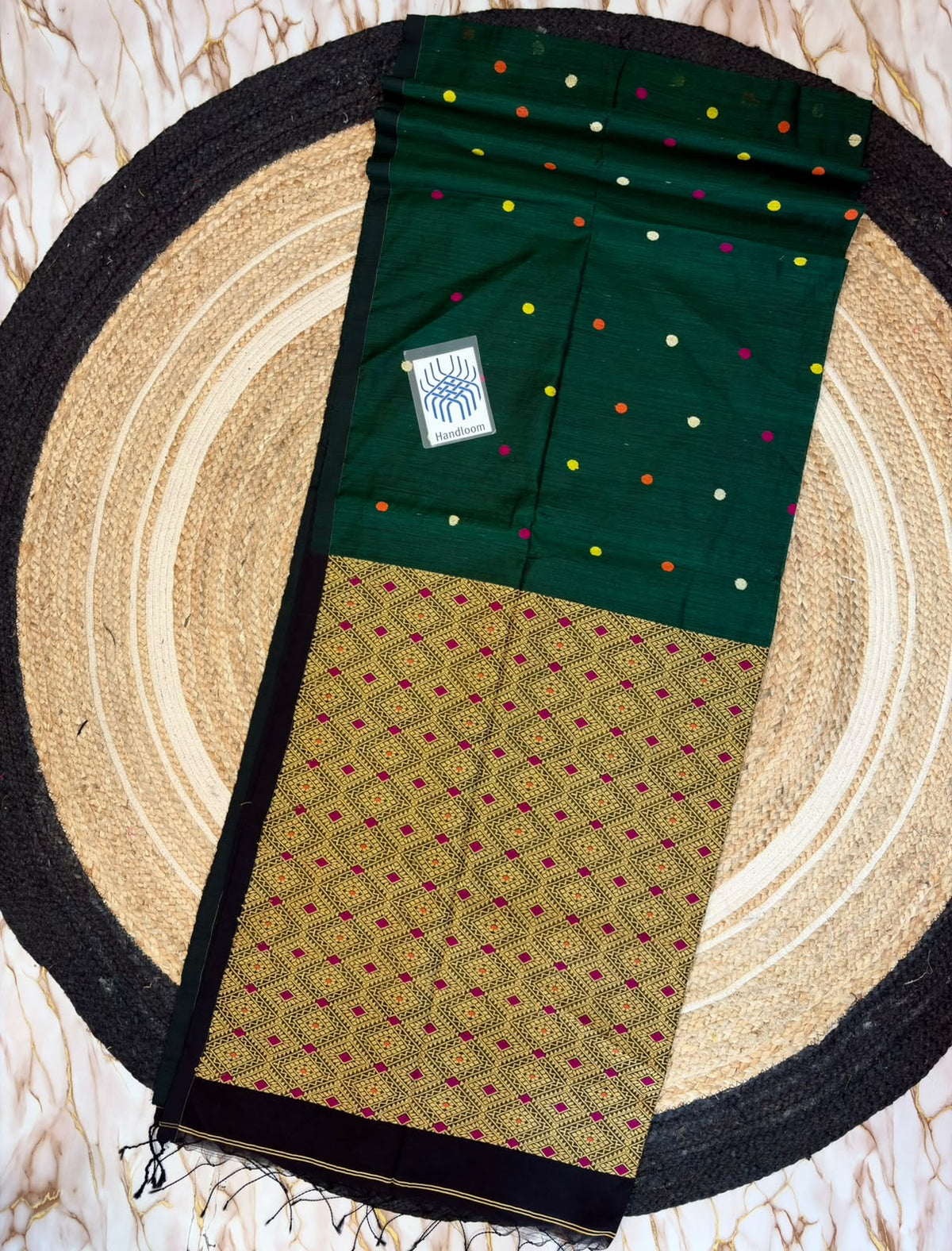 Matka jamdani
 saree
With bp