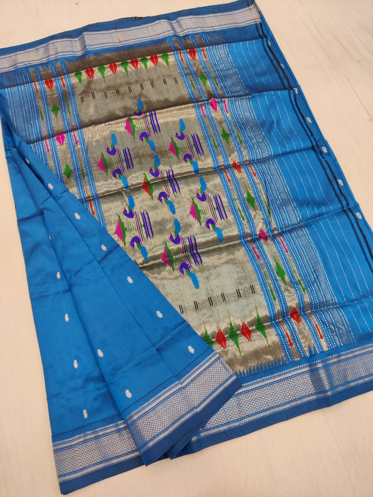 Pysnara | Pure silk handloom Paithani Saree