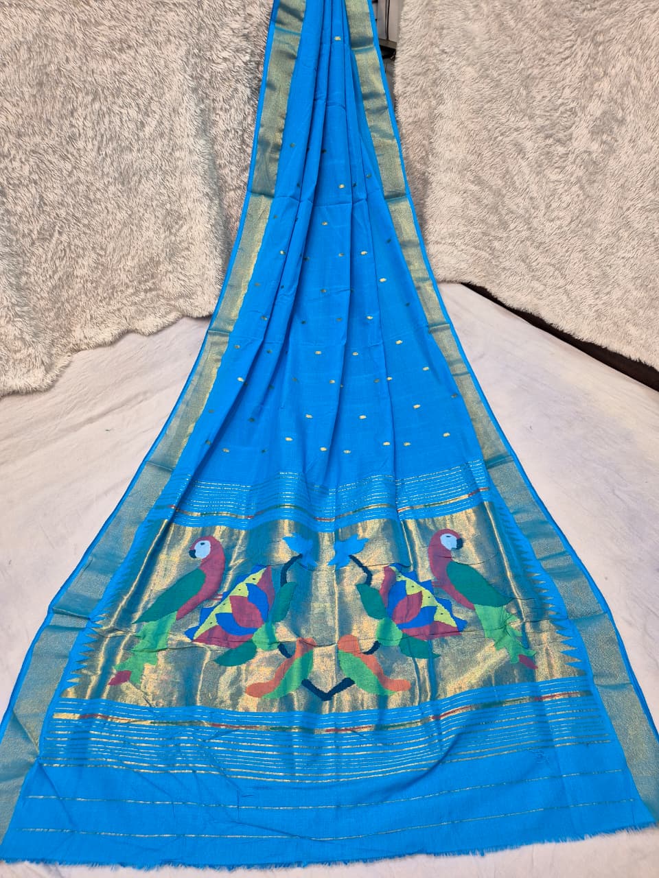 *Yeola cotton paithani*
Pure cotton 
Handloom saree
Patta border 
Running blouse 
Shoulder butta 