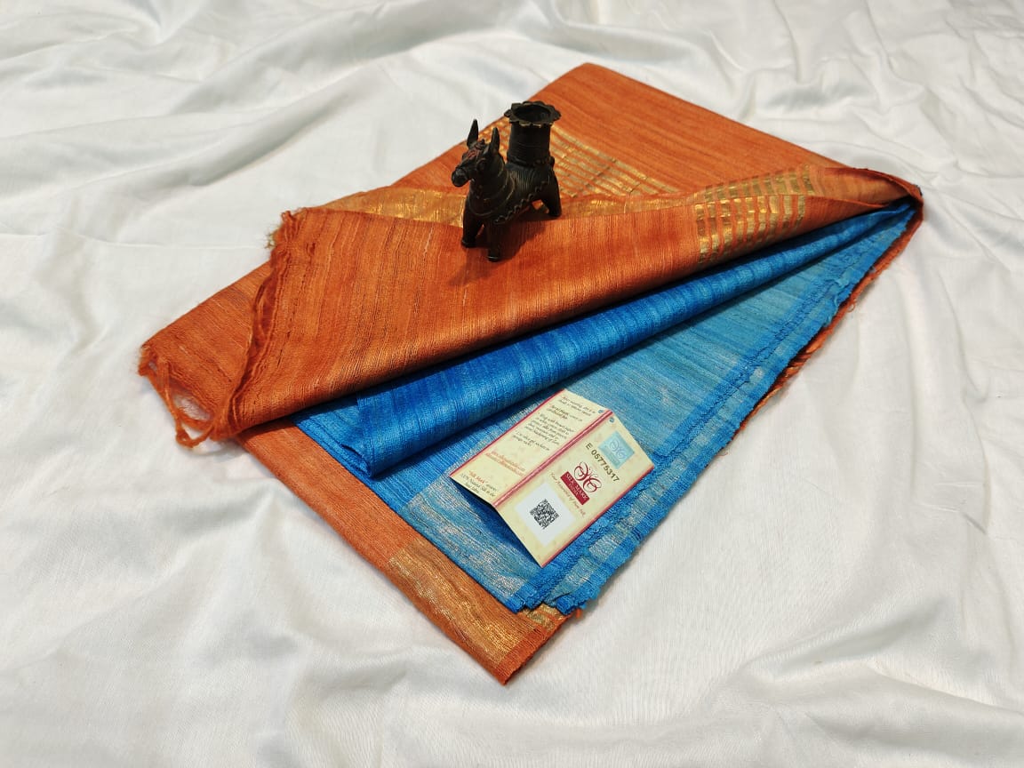 Pure tussar ghicha silk handloom saree with blouse pc.
Silk mark tag 
