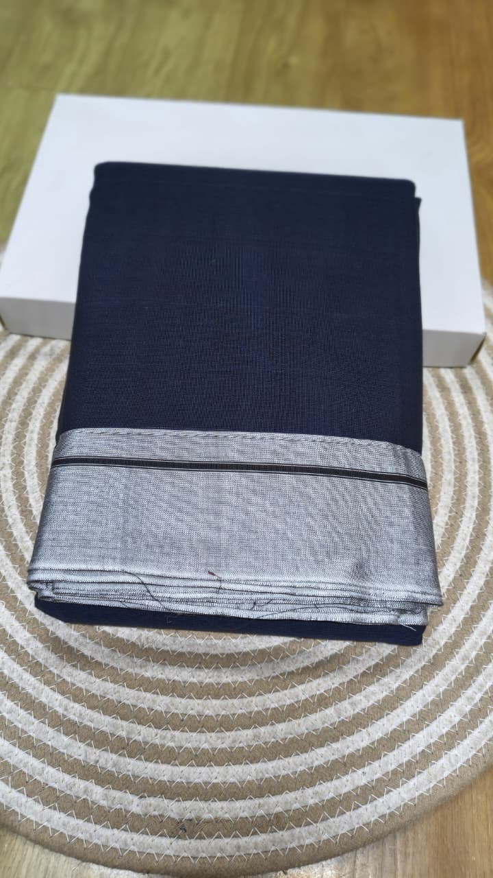 Handwoven patteda anchu saree in pure cotton