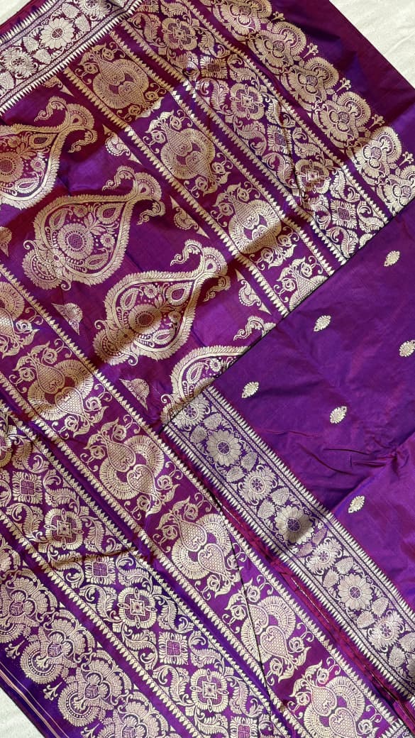 Baluchari sarees.
Material silk with bp.
With silkmark.