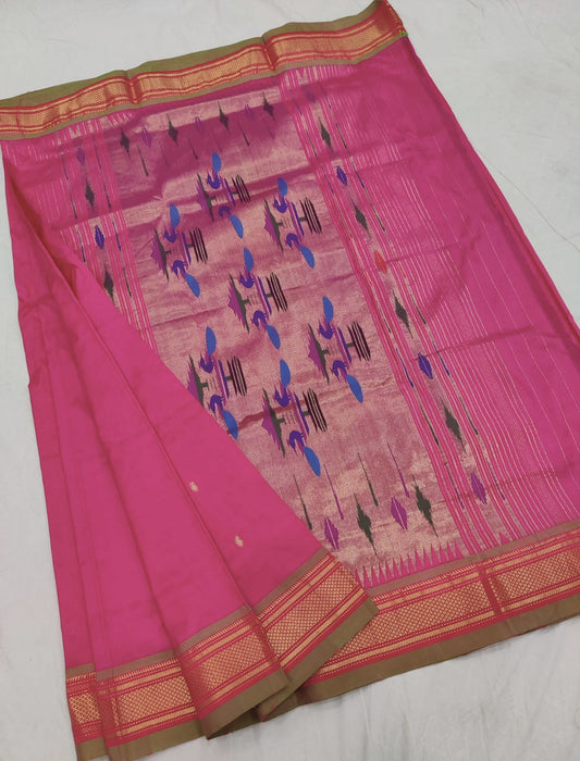 Purnavi | Pure silk handloom Paithani Saree