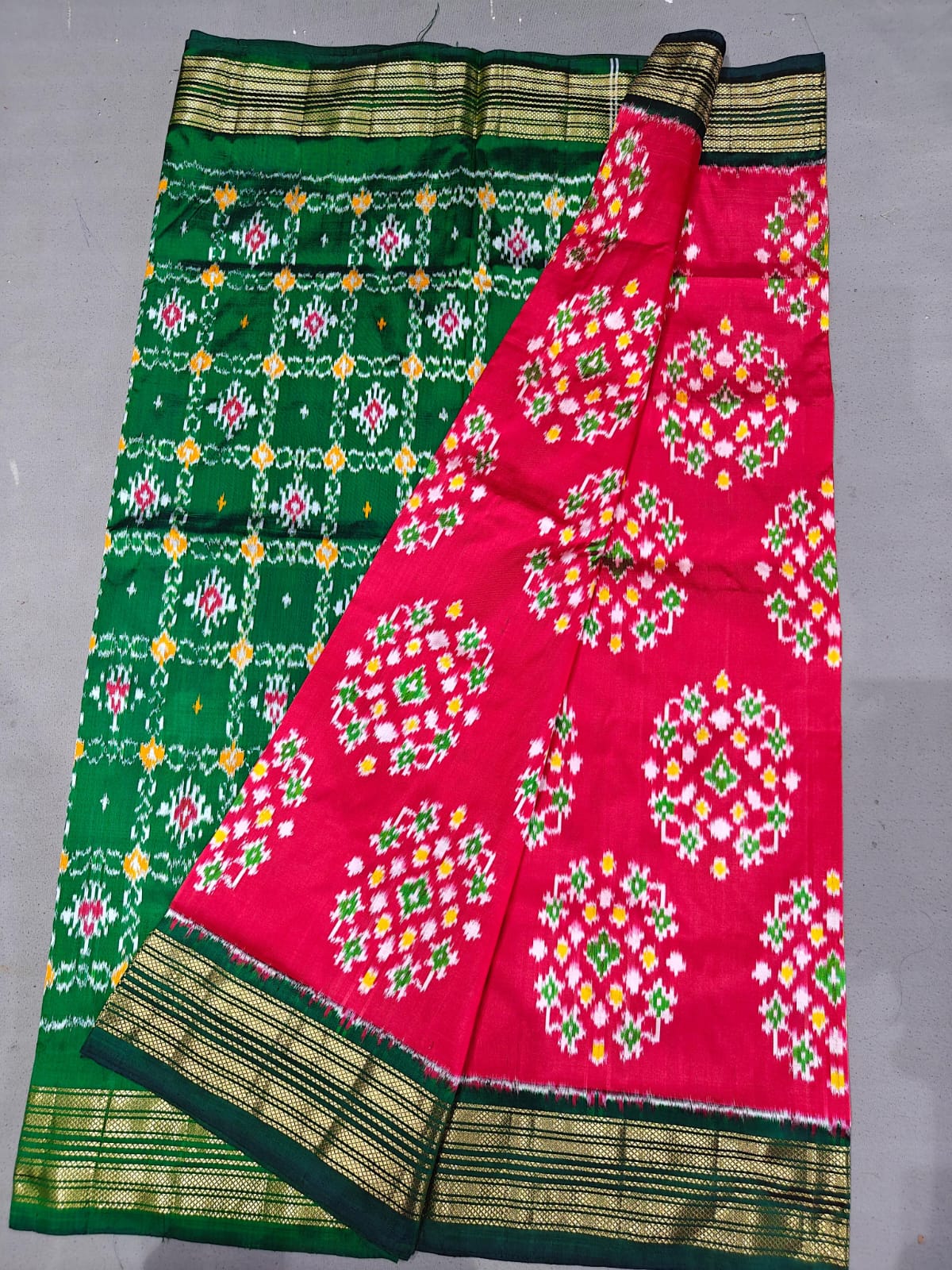Latest and Exclusive 
*IKKAT SILK  SAREES*

👉🏻 *EXCLUSIVE   SPL DESIGN SAREES** 

Silk mark Certified 
Double weaving 


*Spl KADDI PET BORDER SAREES*
