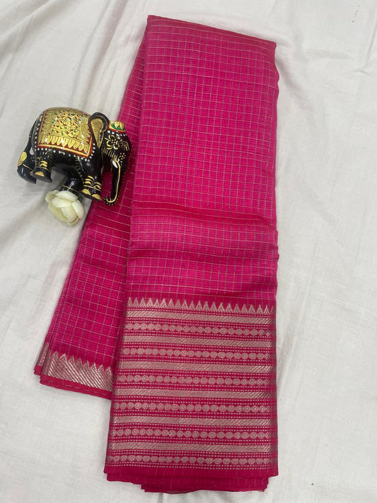 *Pure mangalagiri handloom Pattu sarees with rudraksha boarder*

*Saree all over small checks with big rudraksha boarder*

*Pallu blouse self*