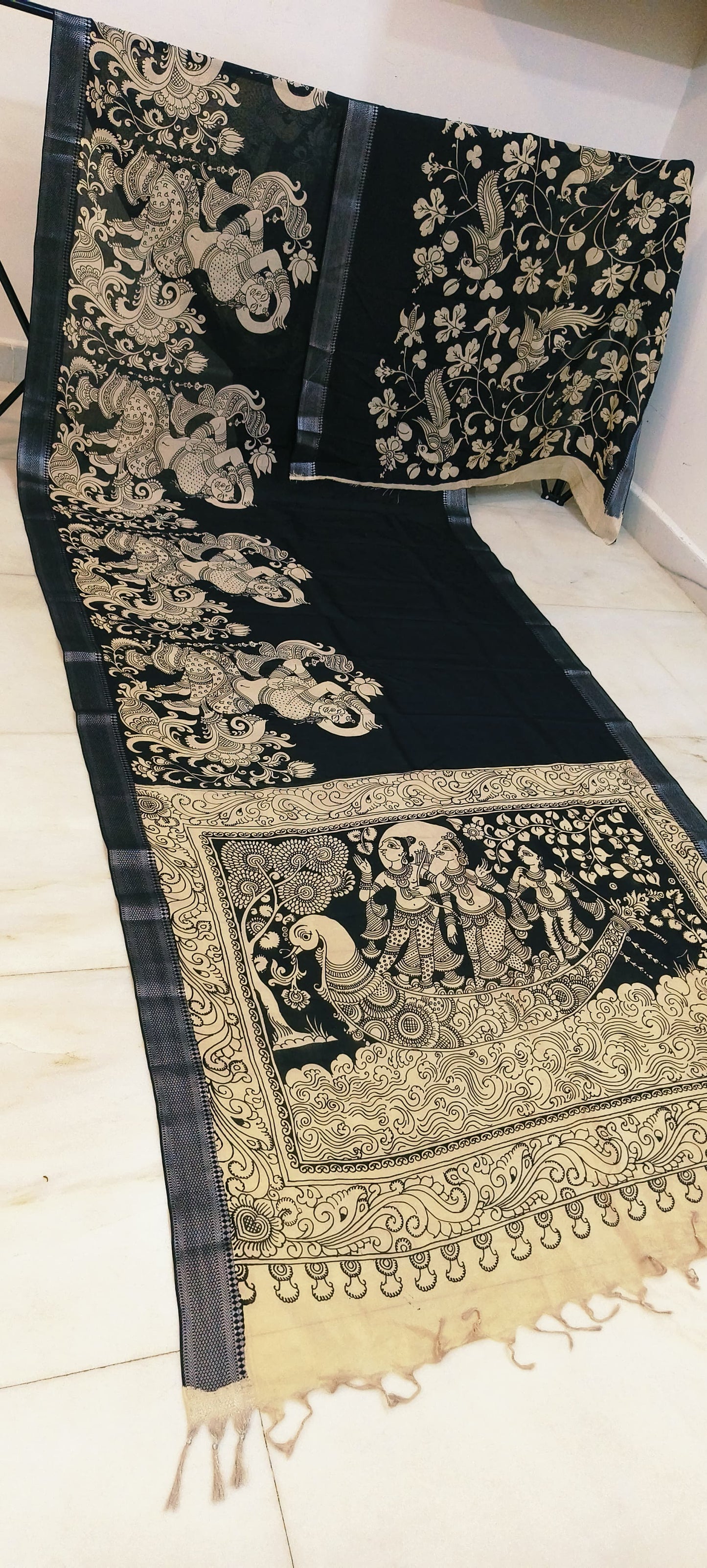 Kashvi | Black and white kalamkari Saree