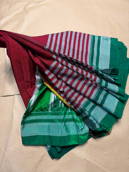 Material - viscos by cotton with Cotton By Cottan 
Border - *Gayatri And Chikki Big border 
Saree Name -ilkal special Gayatri saree
Pallu -*silk pallu*
Blouse -running
Handloom - *Hand Loom*
Saree length- 7.2