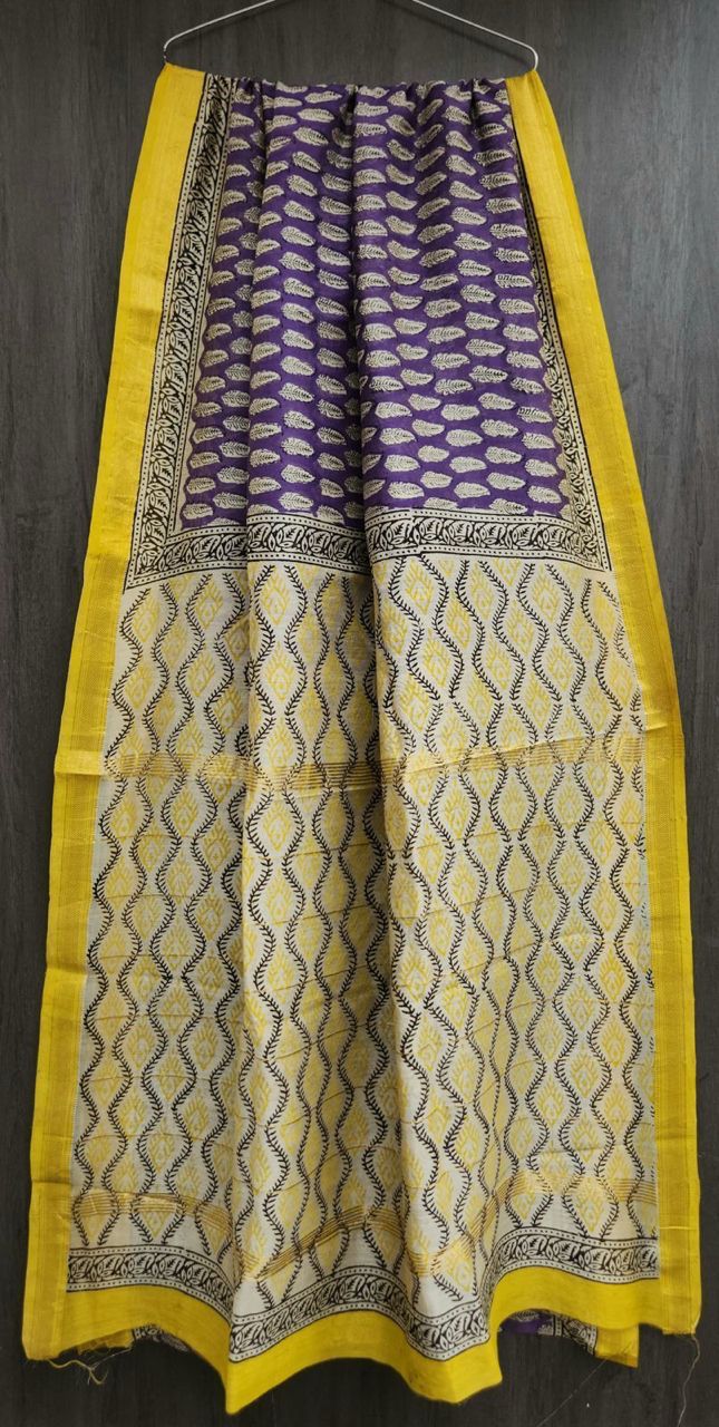 Bansari | Block printed with Maheshwari border