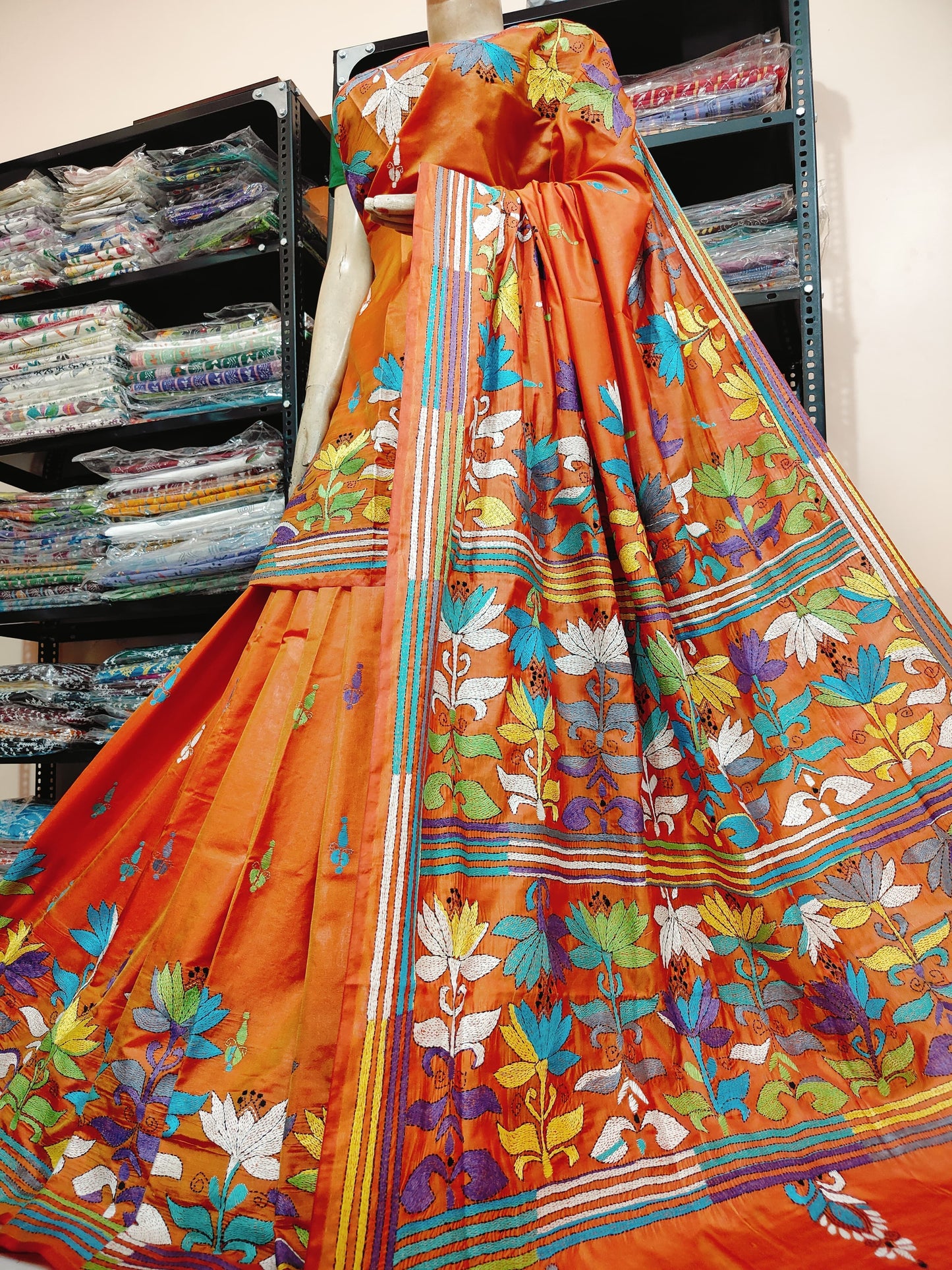 Traditional Shantiniketan hand Kanthastitch saree On 
Belendend bangalore silk Material 
With Kanthastitch Work Bp