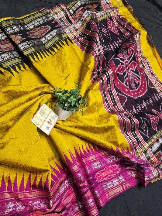 High demanding design 
*Pure Raw silk Handlloom ikkat and vidarbha (karvati kinar) temple border saree or ikkat pallu with contrast blouse*
silkmark certified
