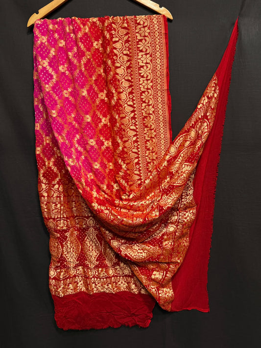 **Nim Zari Bandhej Dupatta**
- **Fabric:** handwoven Georgette
- **Design:** Beautiful Bandhej, Real Nimzari
- **Quality:** Best quality & colour 
- ** colour:** pastel & Dark
**Description:**
- **Length:** 2.50 meters, full length
- **Use:** Dress & Lehenga Choli Dupatta