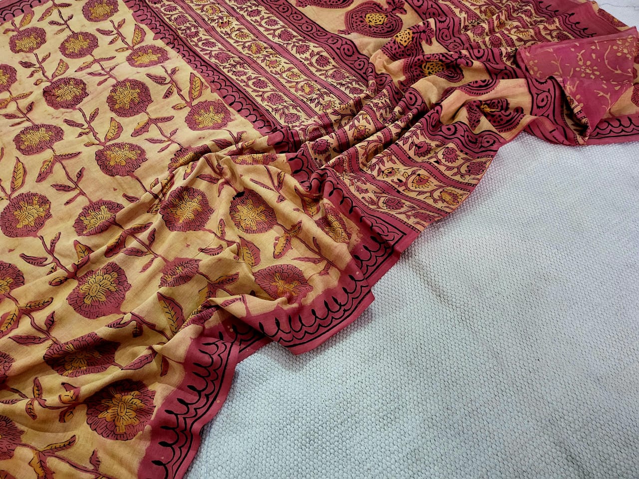 Devan | block printed by hand on Kota Doria cotton sarees