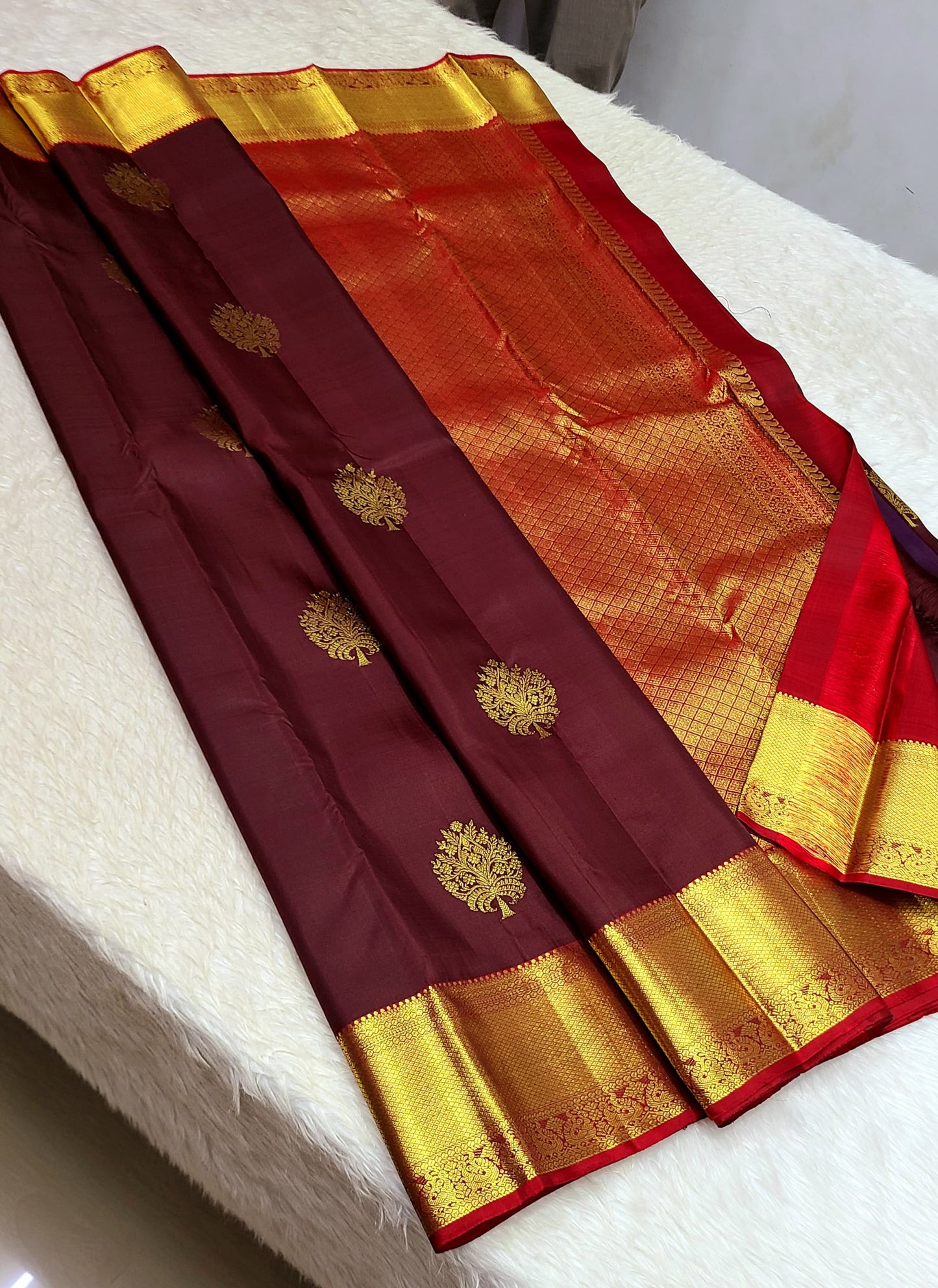 Vadivudai | 1G Gold Kanjeevaram Saree