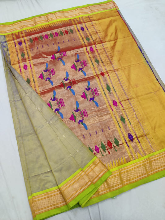 Padrika | Pure silk handloom Paithani Saree