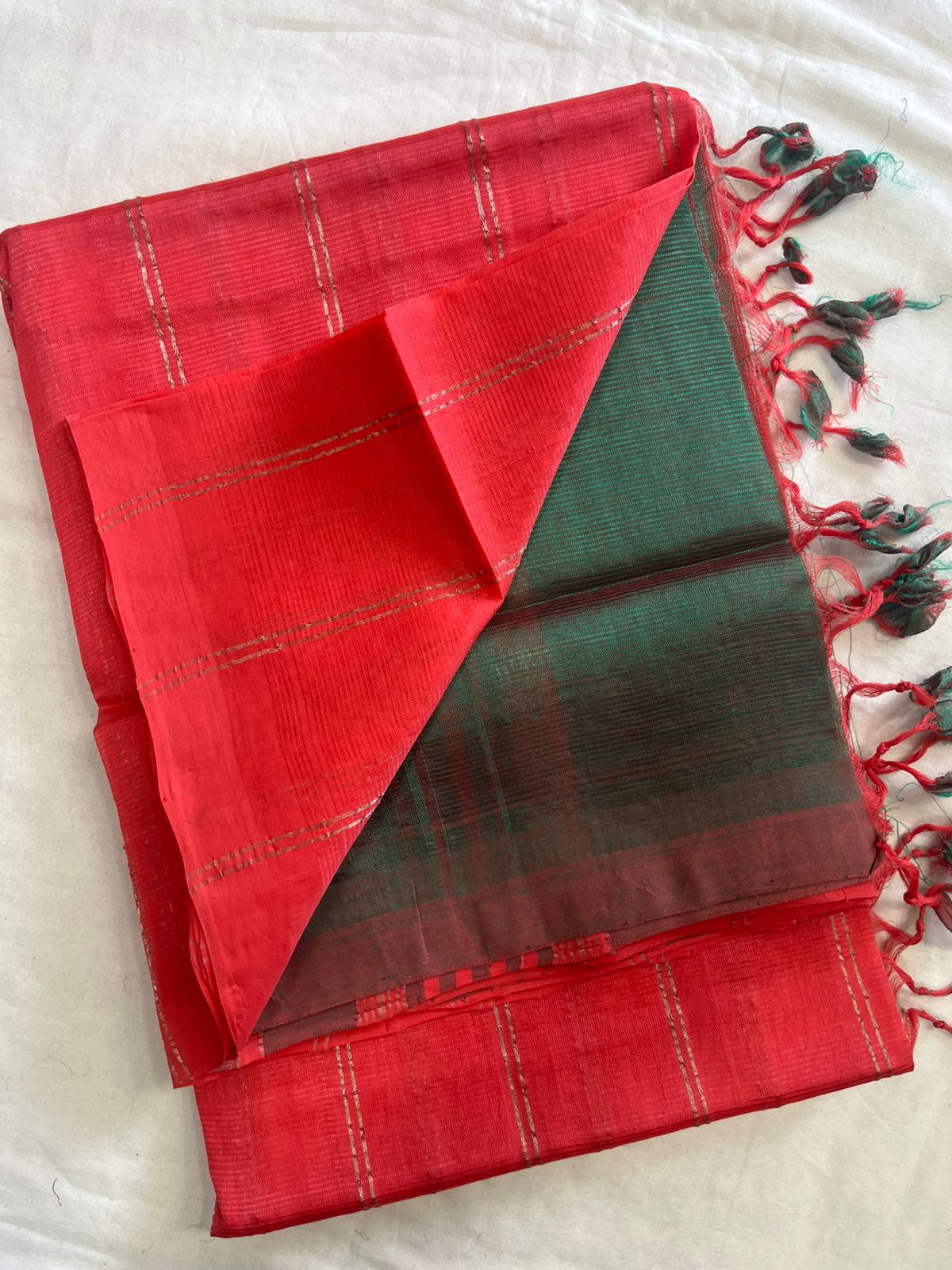 **Material **:- Mangalagiri handloom pattu by cotton 

**Model **:- all-over zari lines model sarees 

Contrast zari lines pallu & blouse