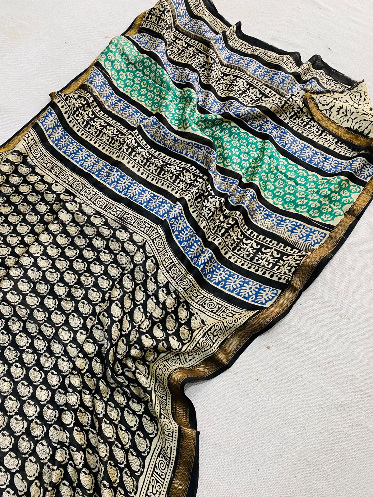 Let’s Wear #ethicallymade✅
🍁Beautifully Crafted Maheshwari Silk Saree  collection🍁
 Specially Designed in Bagru  jahota rapid dabu hand block print
100% Natural Dye
Fabric : Maheshwari Silk 
Length : 5.5 Meters
Blouse Piece : 0.90 Meter

