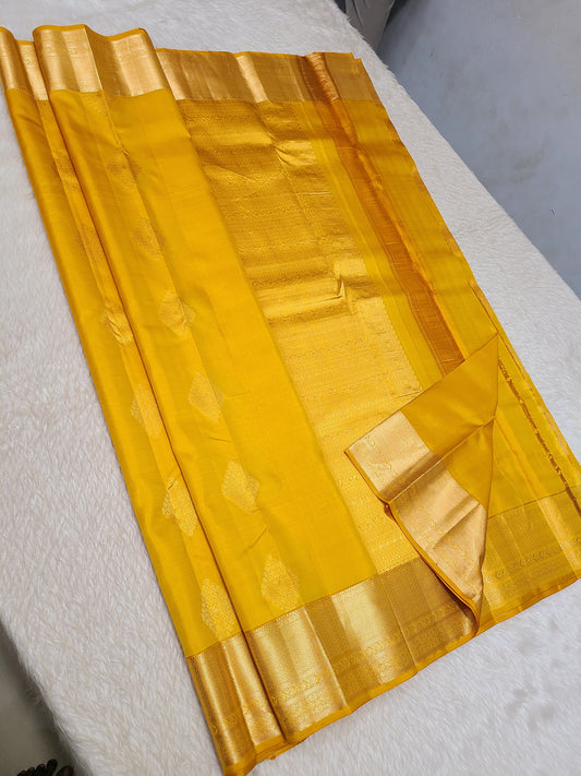 Aarlina | Kanjeevaram pure silk saree