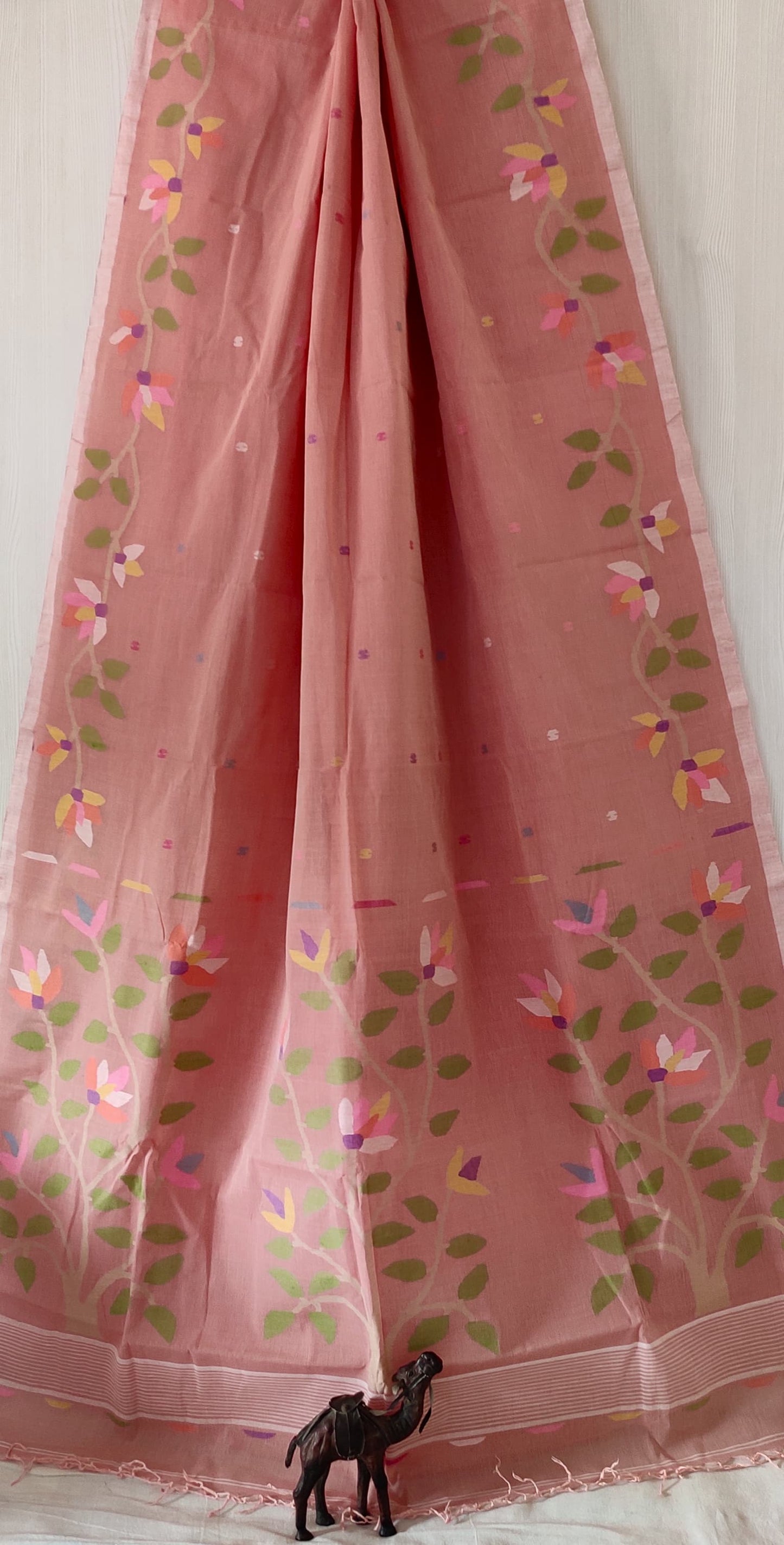 Jayaita | handwoven Cotton Needlework jamdani saree