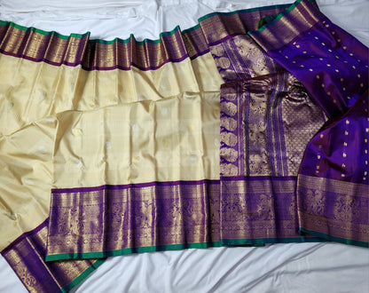 Abhayanti | Pure Pattu Gadwal Sarees