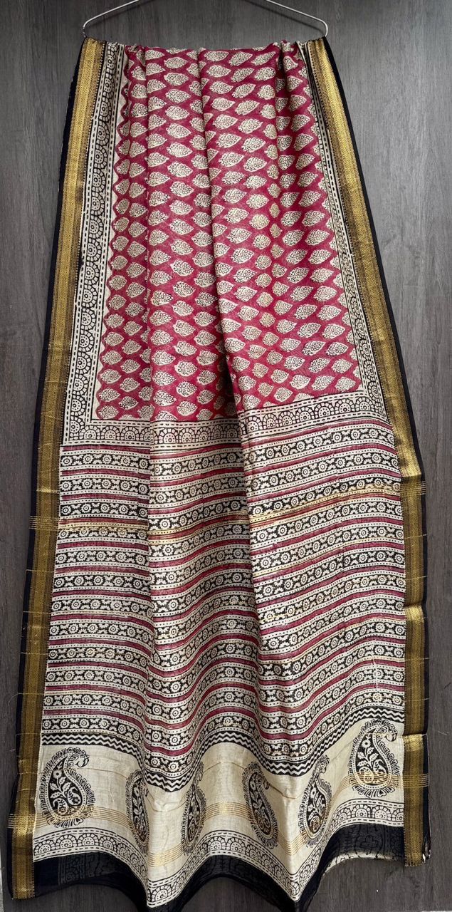 Byomika | Block printed with Maheshwari border
