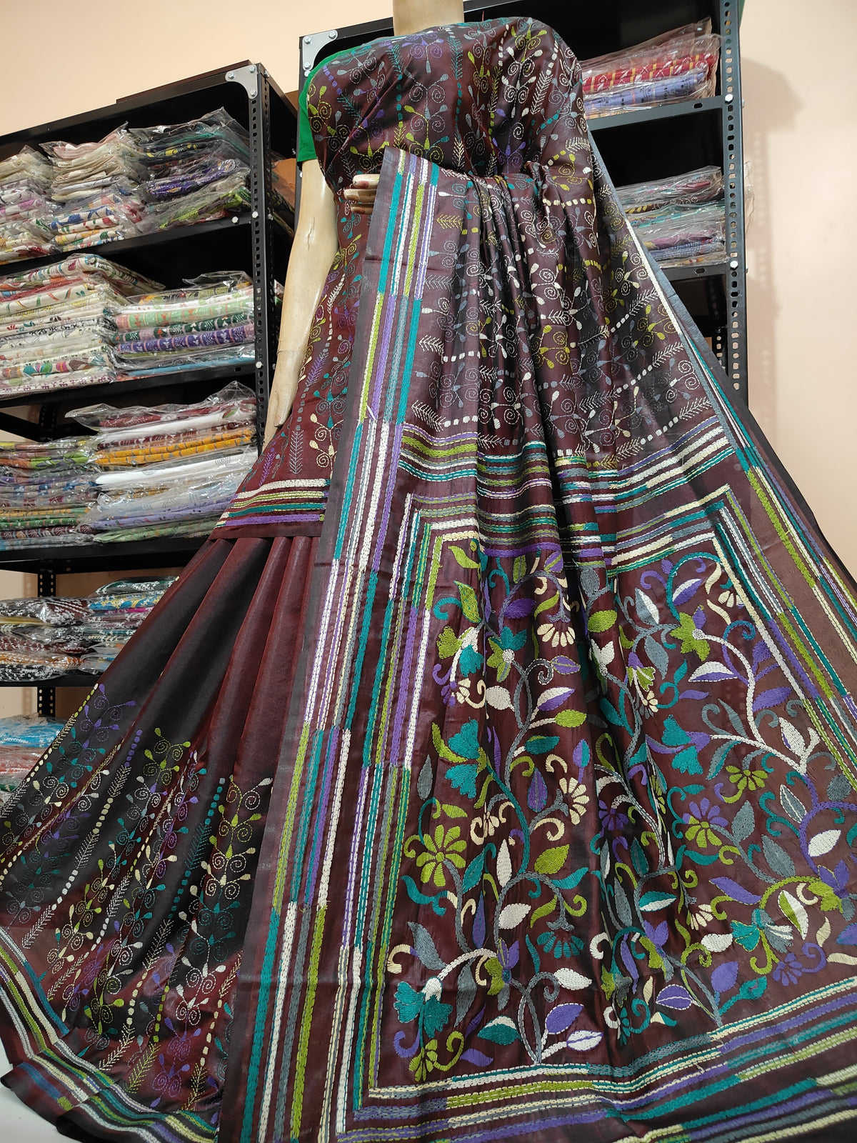 Traditional Shantiniketan hand Kanthastitch saree On 
Belendend bangalore silk Material 
With Kanthastitch Work Bp