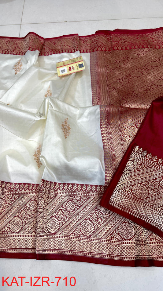 
Pure Handloom banarasi KATAN **Checks +Meenakari* SAREE
                *KATAN Checks + Meenakari*
Silk Sarees with antique Jari 
*Rich Pallu
*  Blouse with Border
* Smooth & Soft Fabric with silkmark certificate