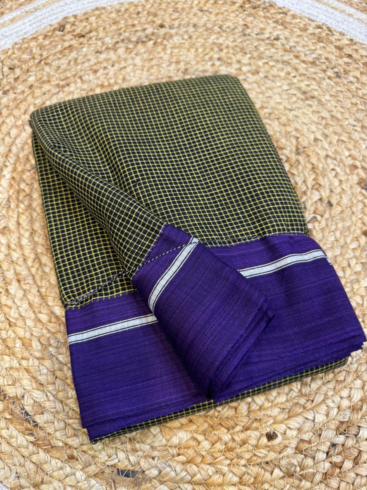 Pampa |  Patteda Anchu Saree